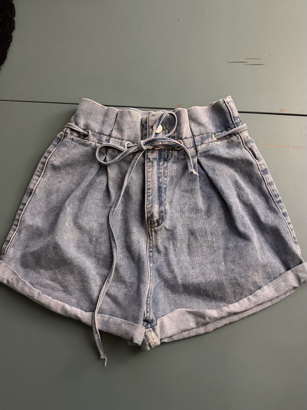Le Lis tie Jean shorts